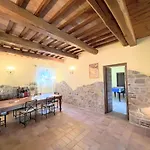 Detached - Sleeps 10 - Pool - Pergola - Playground For Children - Wifi * Petroro