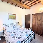 Villa Detached - Sleeps 10 - Pool - Pergola - Playground For Children - Wifi *