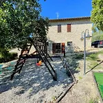 Villa Detached - Sleeps 10 - Pool - Pergola - Playground For Children - Wifi Petroro