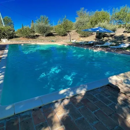Villa Todi By The Poolsleeps 10exclusive Poolwalk To Todi 5 Kmsrestaurant 05 Kms