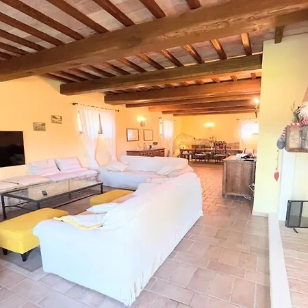 Todi By The Poolsleeps 10exclusive Poolwalk To Todi 5 Kmsrestaurant 05 Kms Villa Petroro