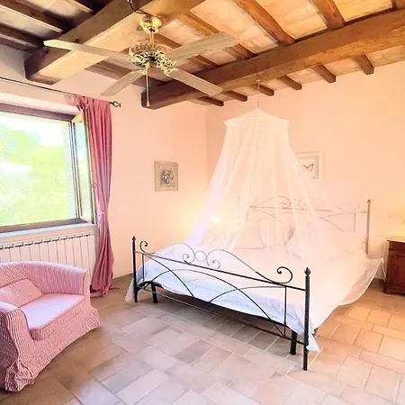 Todi By The Poolsleeps 10exclusive Poolwalk To Todi 5 Kmsrestaurant 05 Kms Villa Petroro