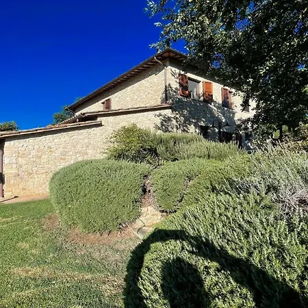 Villa Todi By The Poolsleeps 10exclusive Poolwalk To Todi 5 Kmsrestaurant 05 Kms *