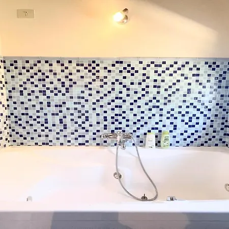 Todi By The Poolsleeps 10exclusive Poolwalk To Todi 5 Kmsrestaurant 05 Kms Villa