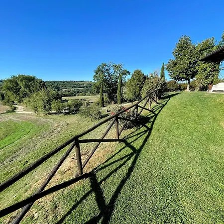 Detached Villa - Sleeps 10 - Pool - Pergola - Playground For Children - Wifi