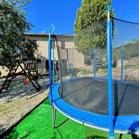 Villa Detached - Sleeps 10 - Pool - Pergola - Playground For Children - Wifi