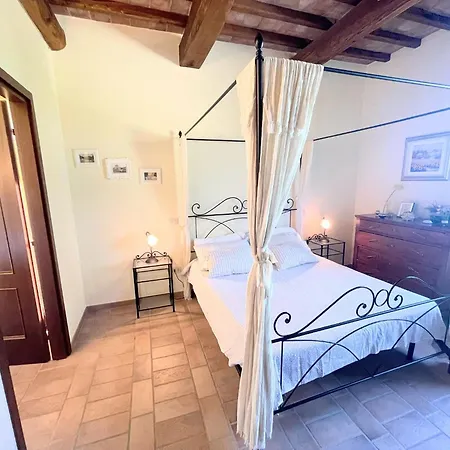 Detached - Sleeps 10 - Pool - Pergola - Playground For Children - Wifi * Petroro