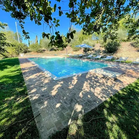 Detached Villa - Sleeps 10 - Pool - Pergola - Playground For Children - Wifi Petroro