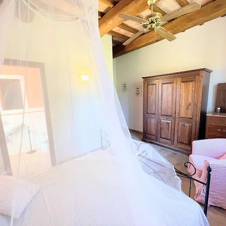 Detached Villa - Sleeps 10 - Pool - Pergola - Playground For Children - Wifi