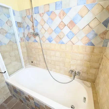 Detached Villa - Sleeps 10 - Pool - Pergola - Playground For Children - Wifi Villa Petroro