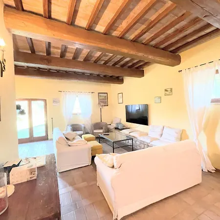Villa Detached Villa - Sleeps 10 - Pool - Pergola - Playground For Children - Wifi Petroro