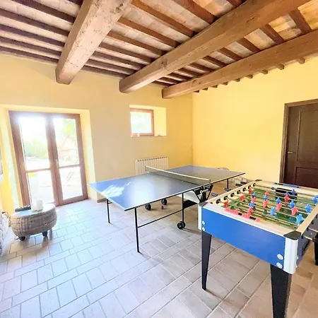 Detached Villa - Sleeps 10 - Pool - Pergola - Playground For Children - Wifi Villa *