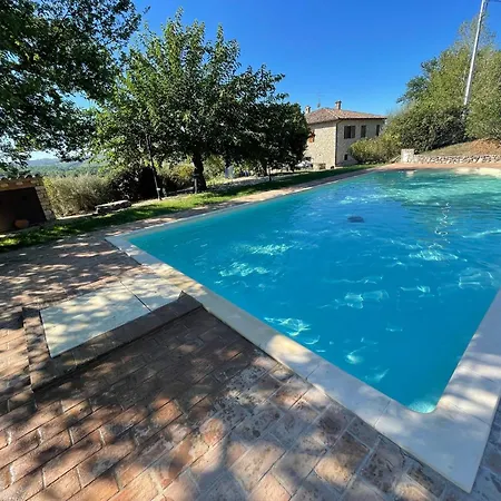 Villa Detached - Sleeps 10 - Pool - Pergola - Playground For Children - Wifi